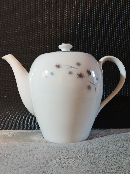 Creative China Other - Vintage Starburst Tea/Coffee Pot by Creative China